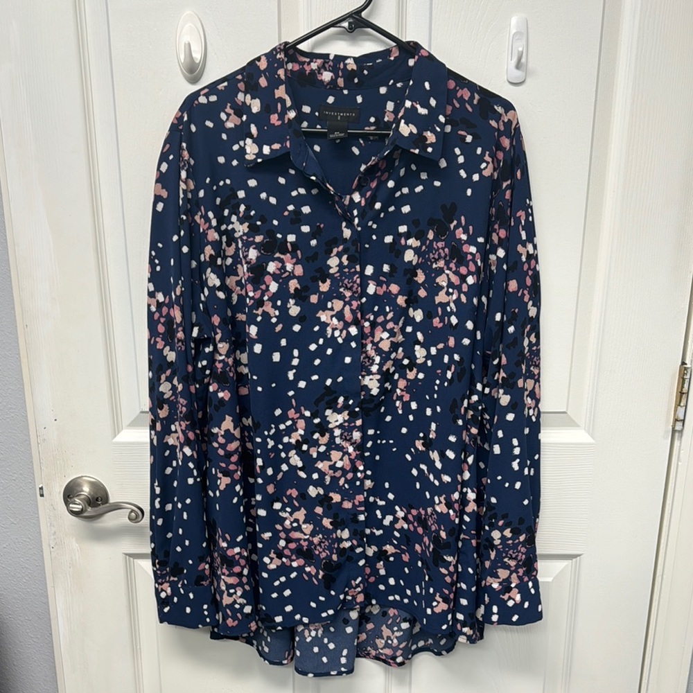 Investments Navy Patterned Tunic Blouse